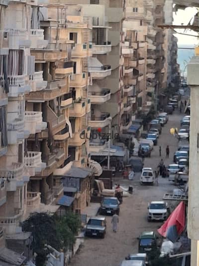 شقه في اسكندرية العجمي بجوار دار الدفاع الجوي خطوات قليلة من البحر تشطيب التـــــــــــرا لوكس