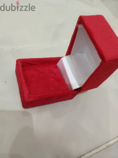 علبة خاتم