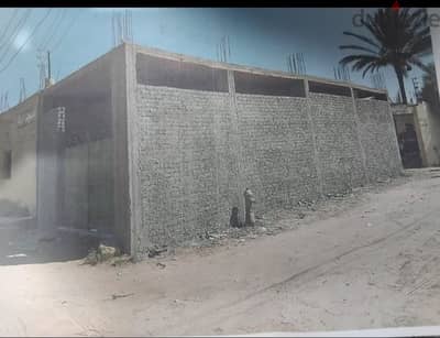 قطعه ارض ومبانى للبيع