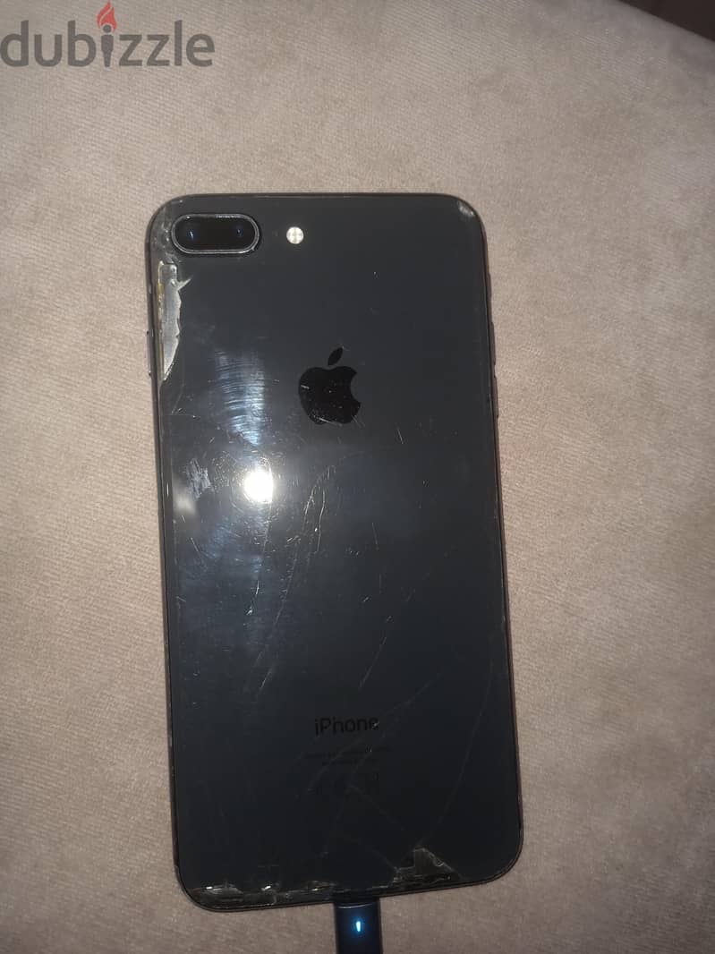 Apple - iPhone 8 Plus 1