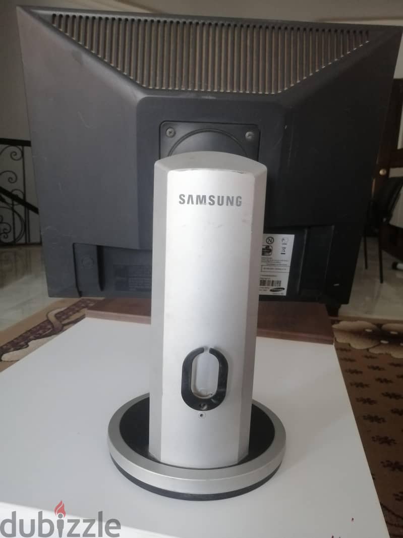 شاشة lcd سامسونج 1