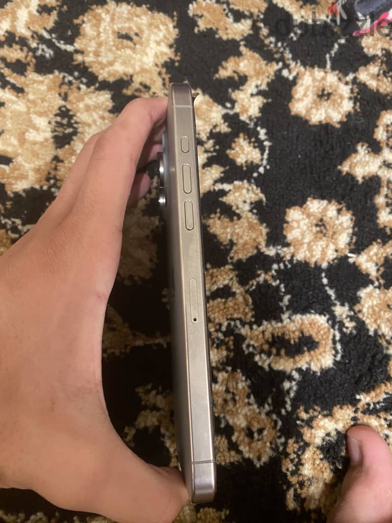 Apple - iPhone 15 Pro Max 1