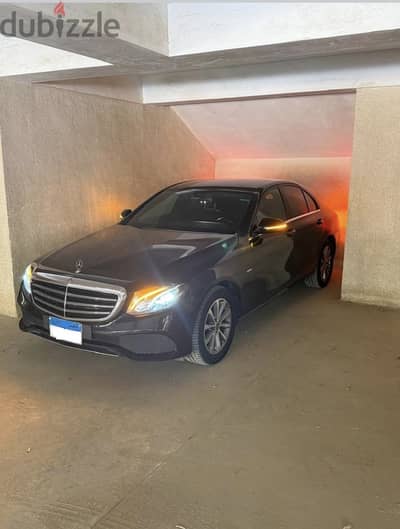 Mercedes-Benz E180 2019