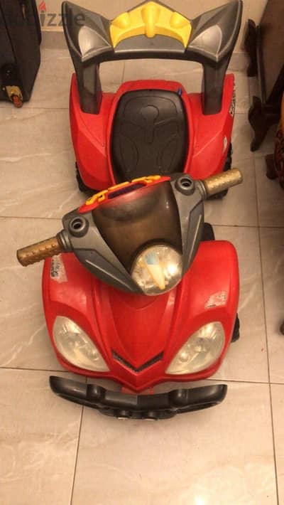سرير اطفال وعربيه لعبه