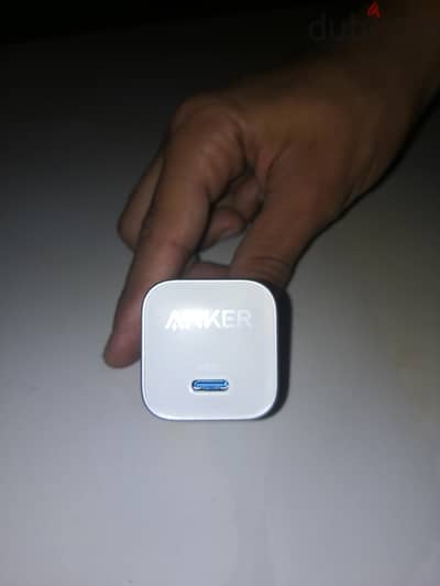شاحن ANKER جديد 45w لسه مش مستعمل