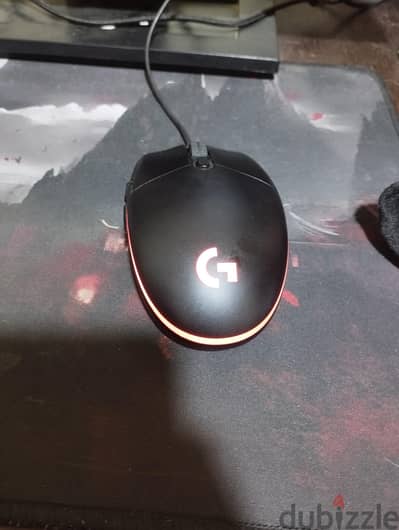Logitech g102