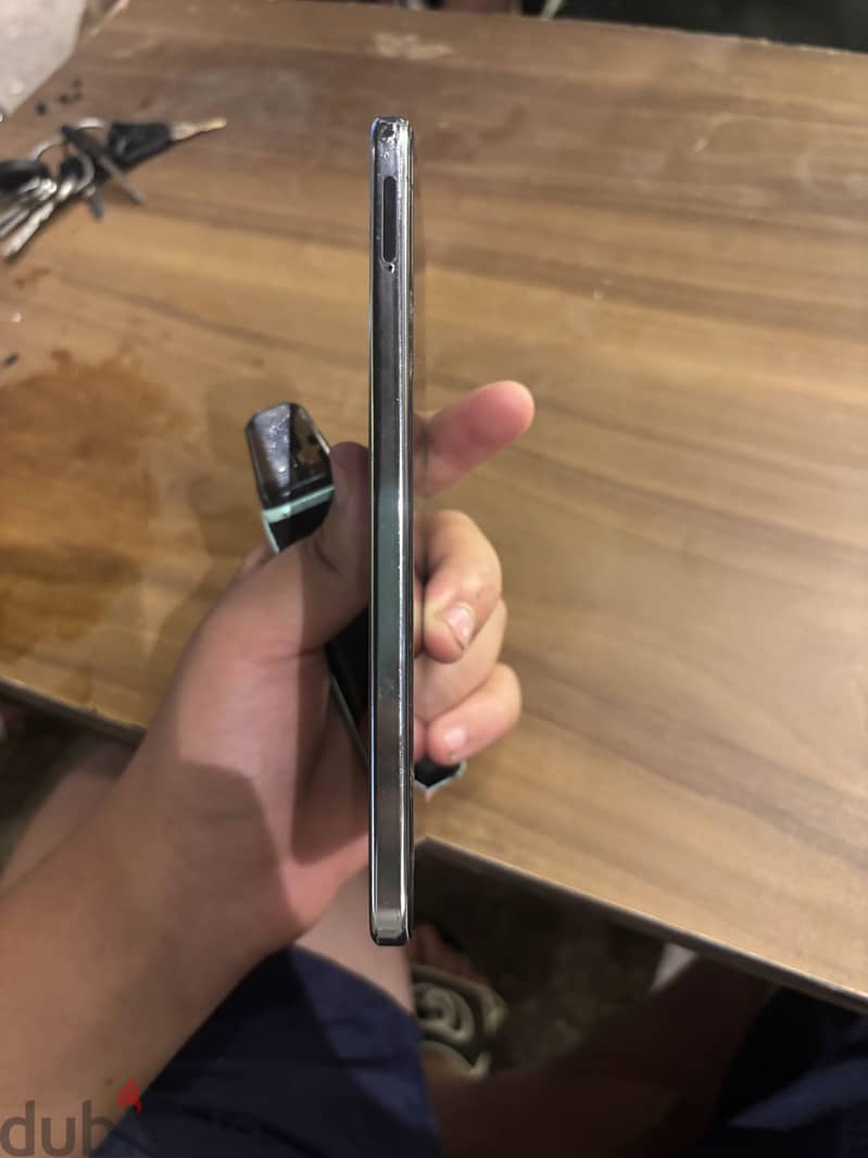 Honor 8X 4
