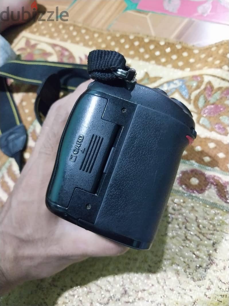 Nikon 7000 5