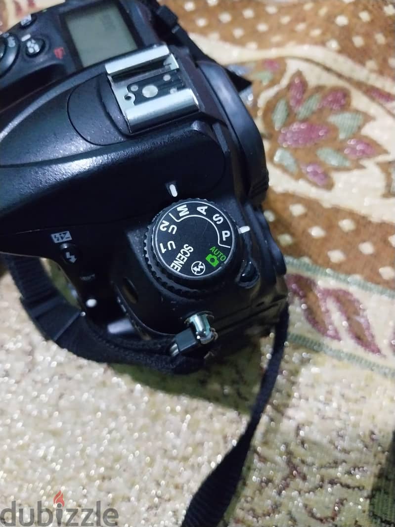 Nikon 7000 8