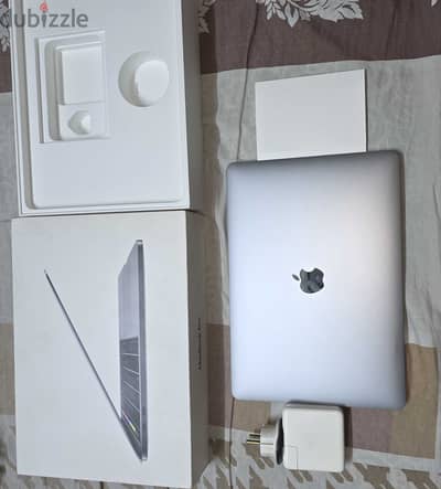 Apple MacBook Pro 2019″Touch Bar