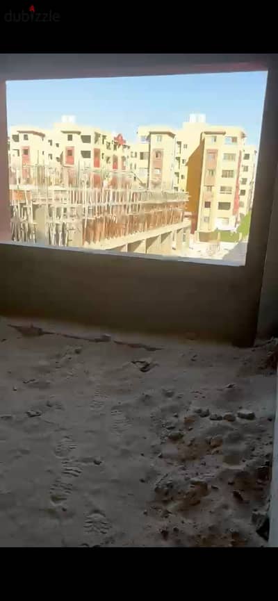 شقه 110م 3 غرف 2حمام فيو مفتووووح بحرى ب كمبوند بيت المصريه
