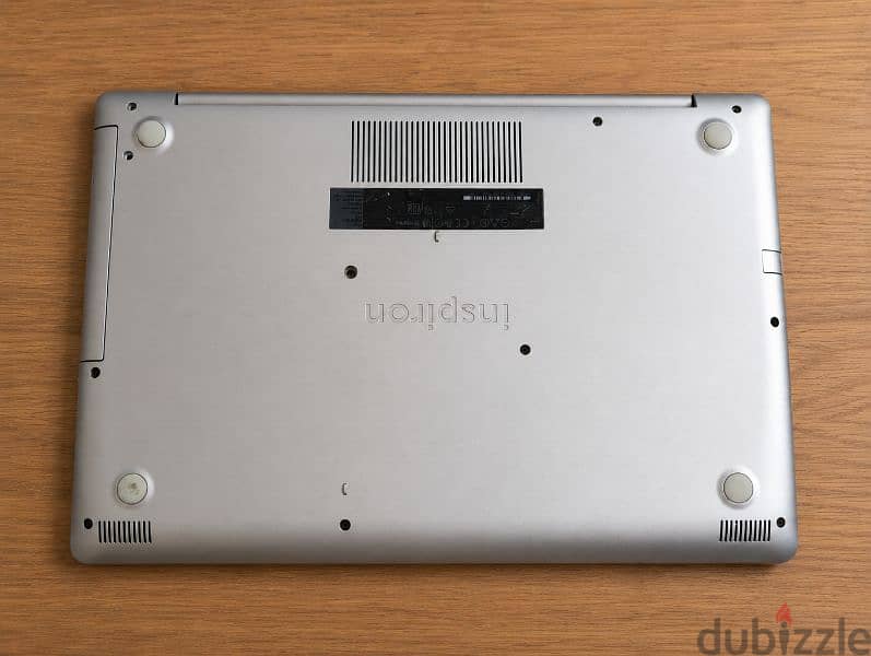 Dell inspirion 15 5570 1
