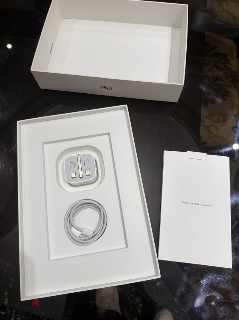 Ipad 9th generation 256 gb wifi & cellular 1