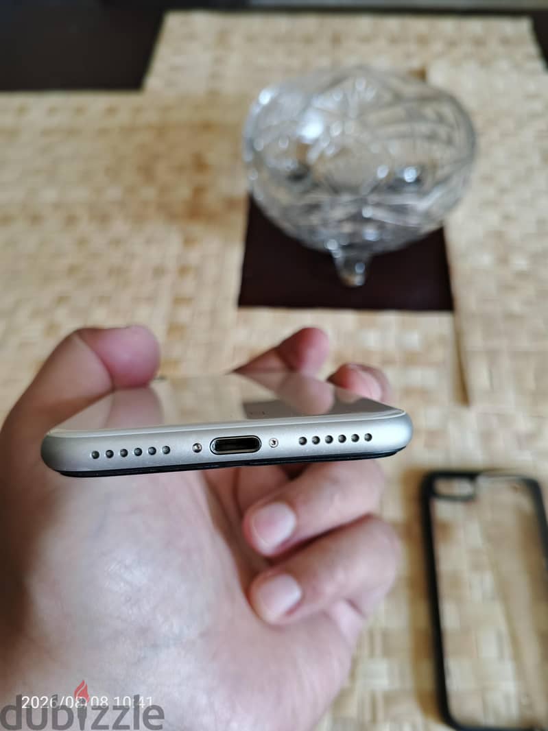 Apple - iPhone SE 4