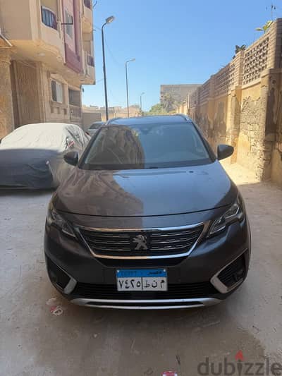 Peugeot 5008 2020 بيجو 5008 موديل 2020 فئه تانيه فابريكا بالكامل