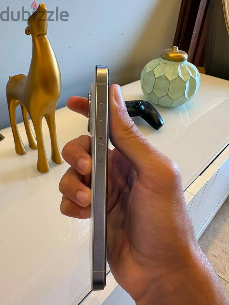 Apple - iPhone 15 Pro 5
