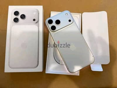 آبل - آيفون 17 برو ماكس