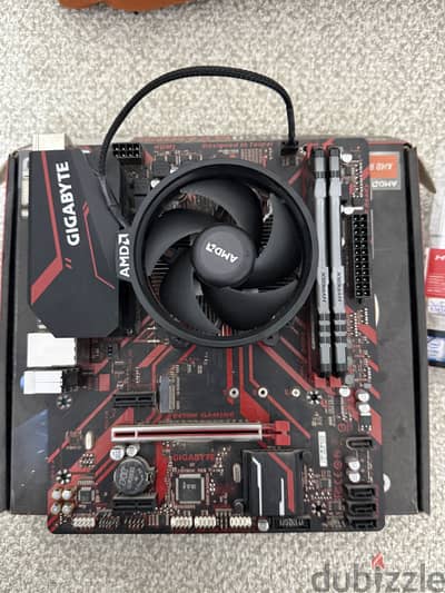 Gigabyte b450m gaming + Ryzen 5 5600+16 gb