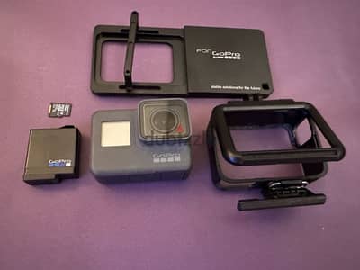 GoPro HERO 2018 أصلية + بطارية وحامل معدني – حالة جيدة