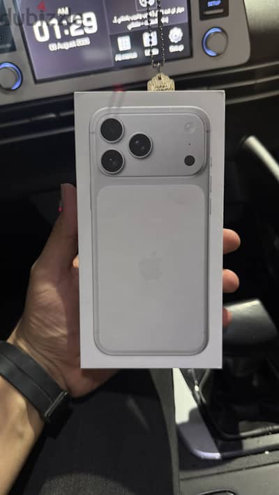 آبل - آيفون 17 برو ماكس