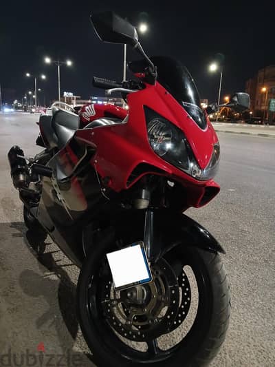 honda f4i 2004 أول مالك