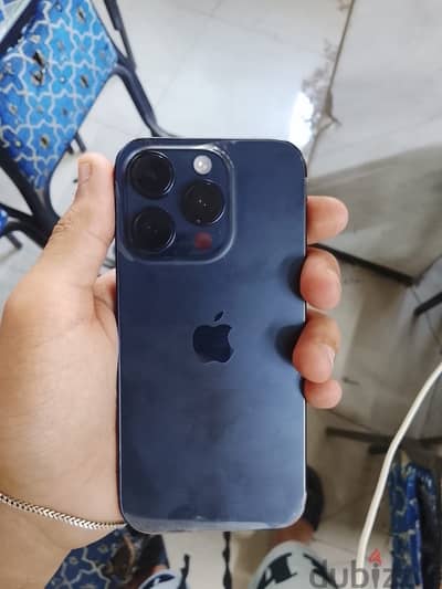 آبل - آيفون 15 برو