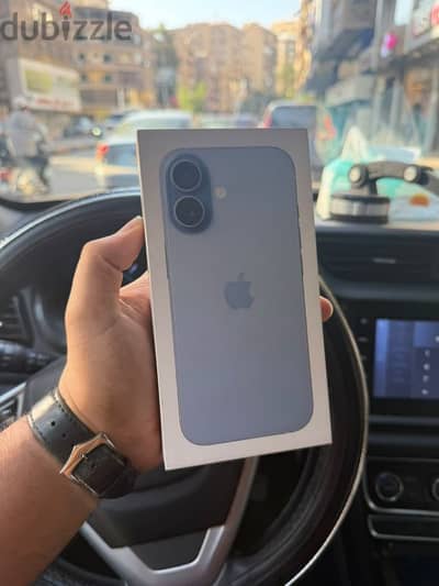 IPhone 17 256 ضمان محلي سنيين متبرشم