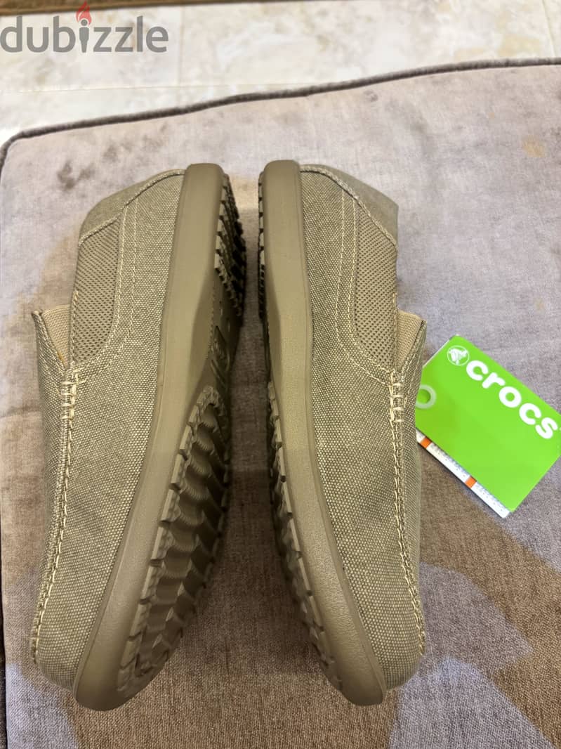 New orignal crocs shoes 1