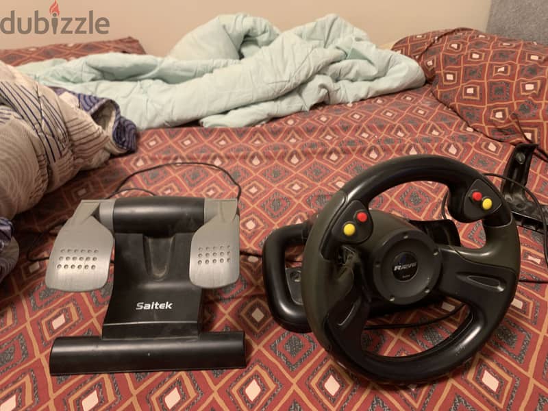 Saitek r220 steering wheel 2