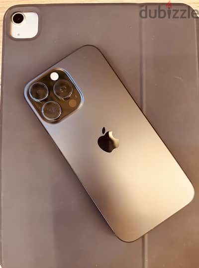 iPhone 16 Pro Max 1TB % 91 أسود  حالة ممتازة جدًا – بطارية