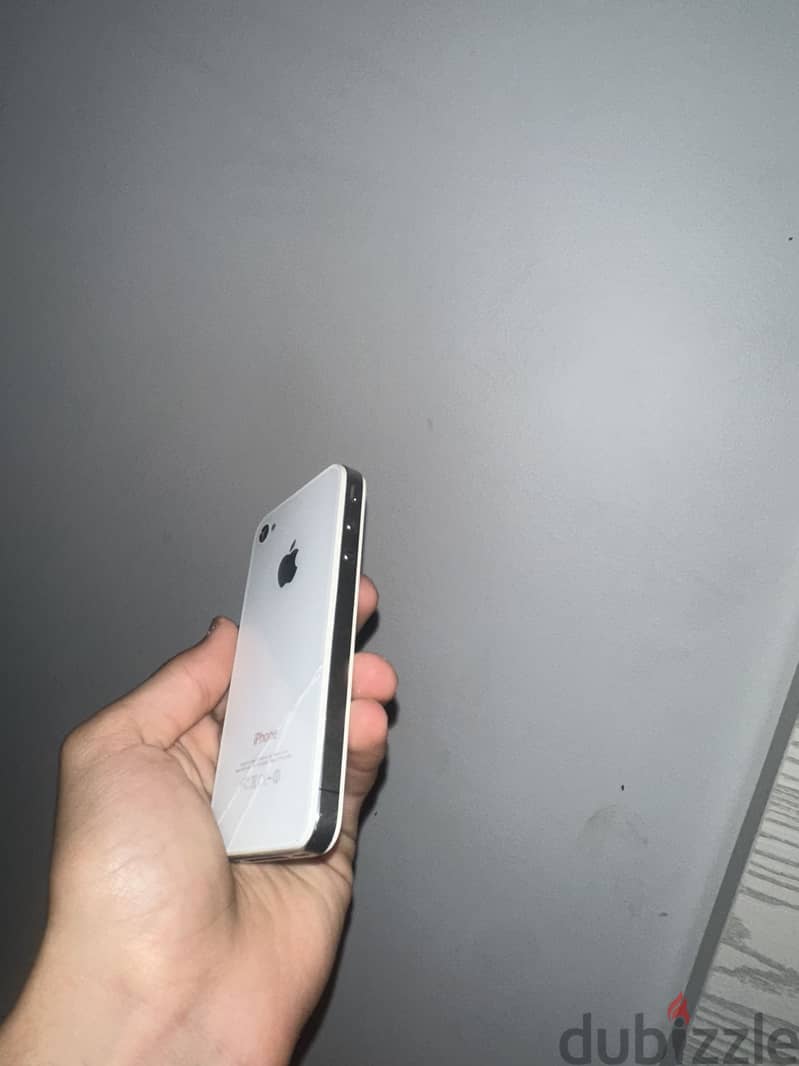 Apple - iPhone 4 1