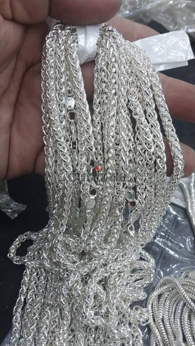 عرض ال 100جنيه