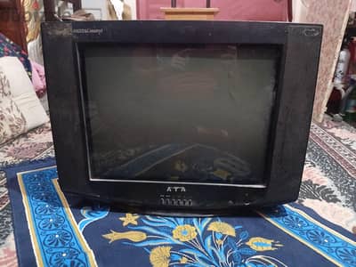 تليفزيون الوان ATA حالة ممتازة جدا 21 بوصة موديل 2132pf ل 2132pf