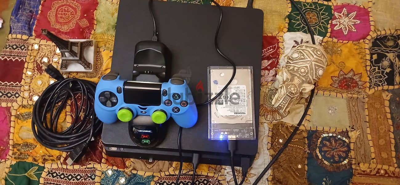 ps4 slim 1