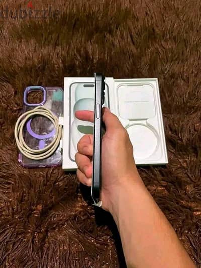 آبل - آيفون 15 بلس
