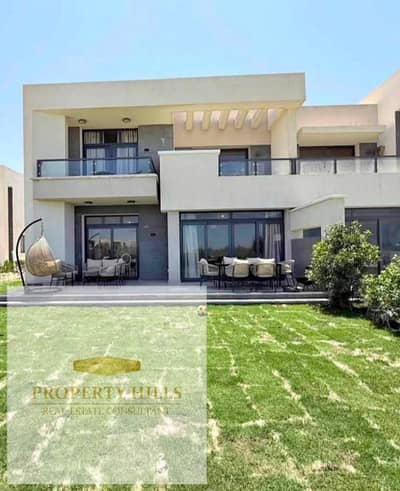 فيلا لقطة للبيع بنص سعرها الاصلي حرفيا ومتشطبة بالكامل بأعلى كواليتي  في قلب راس الحكمة وشايفة البحر من الاهلي صبور
