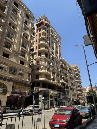 شقة بمواصفات نادرة 225 متر في قلب حسن رضوان