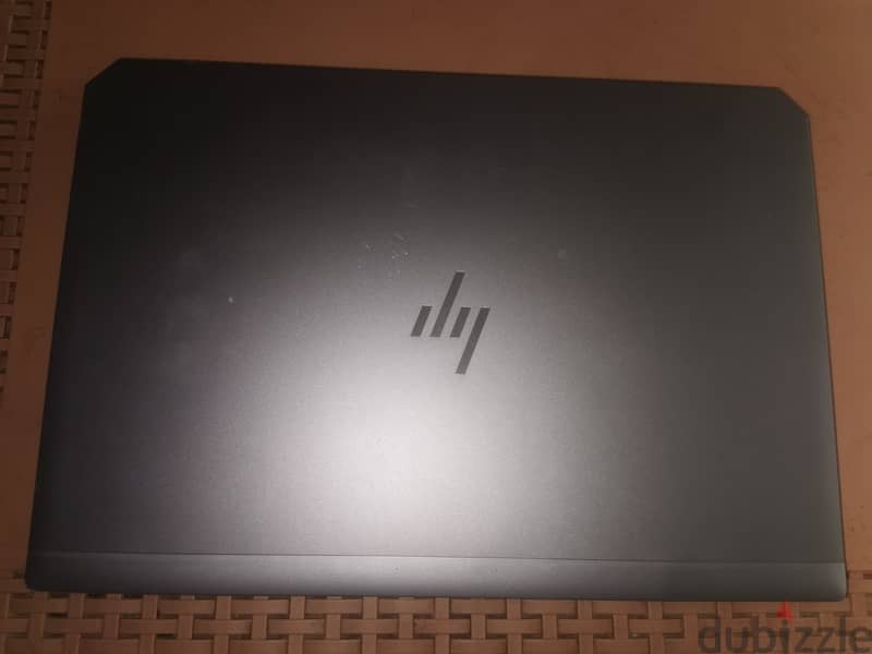 "Hp zbook G5 17 8
