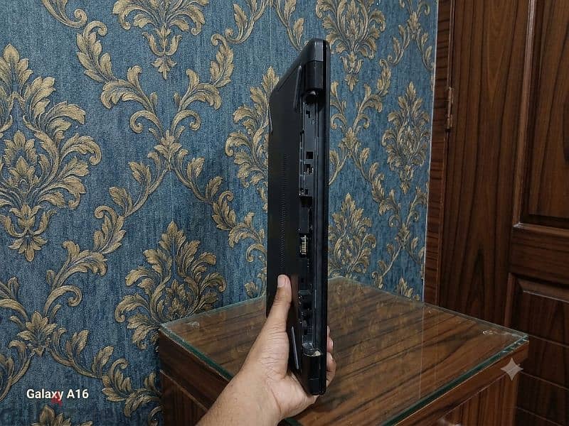 لاب توب HP 3