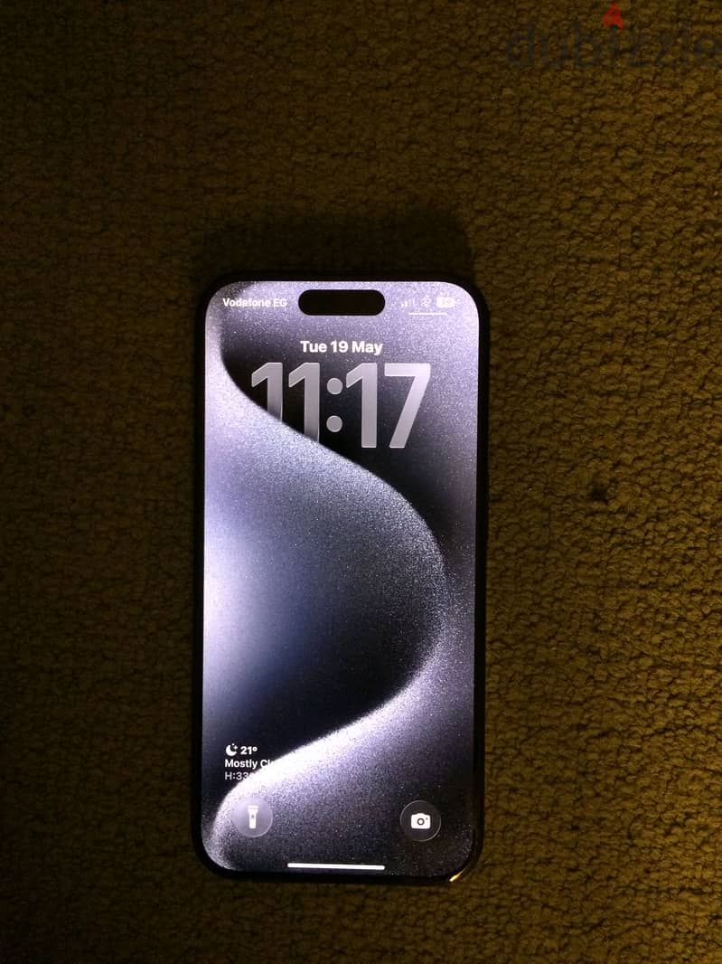Apple - iPhone 15 Pro 3