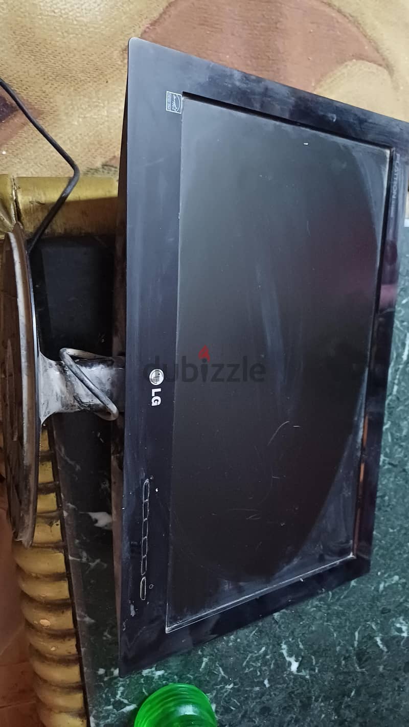LG FLATRON E1940SPN. 1