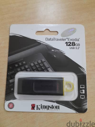 فلاشه king ston 128 gb USB 3.2 جديده ضمان سنه