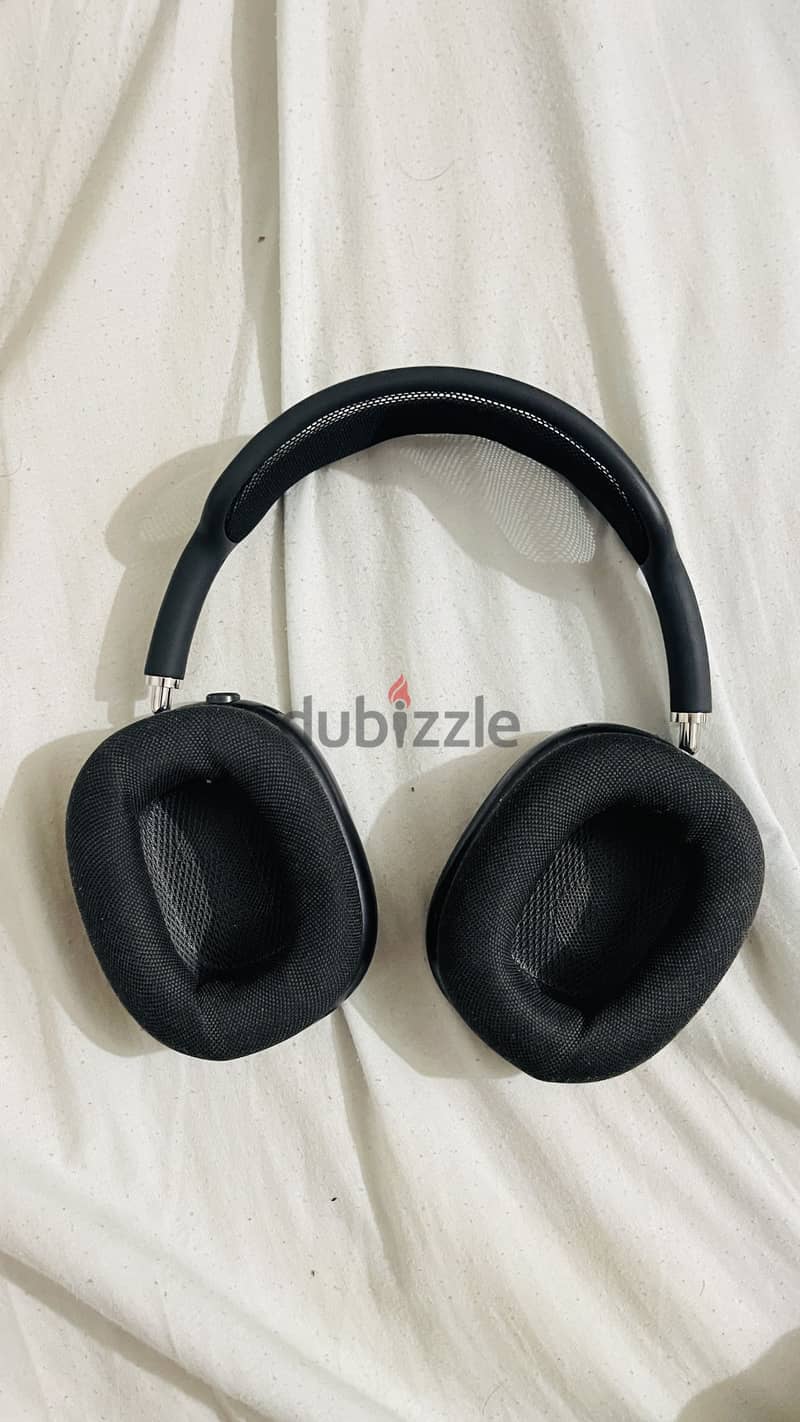 Air pods max 8