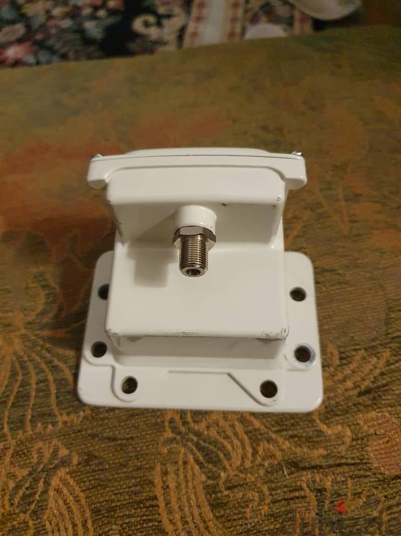 LNB C 2