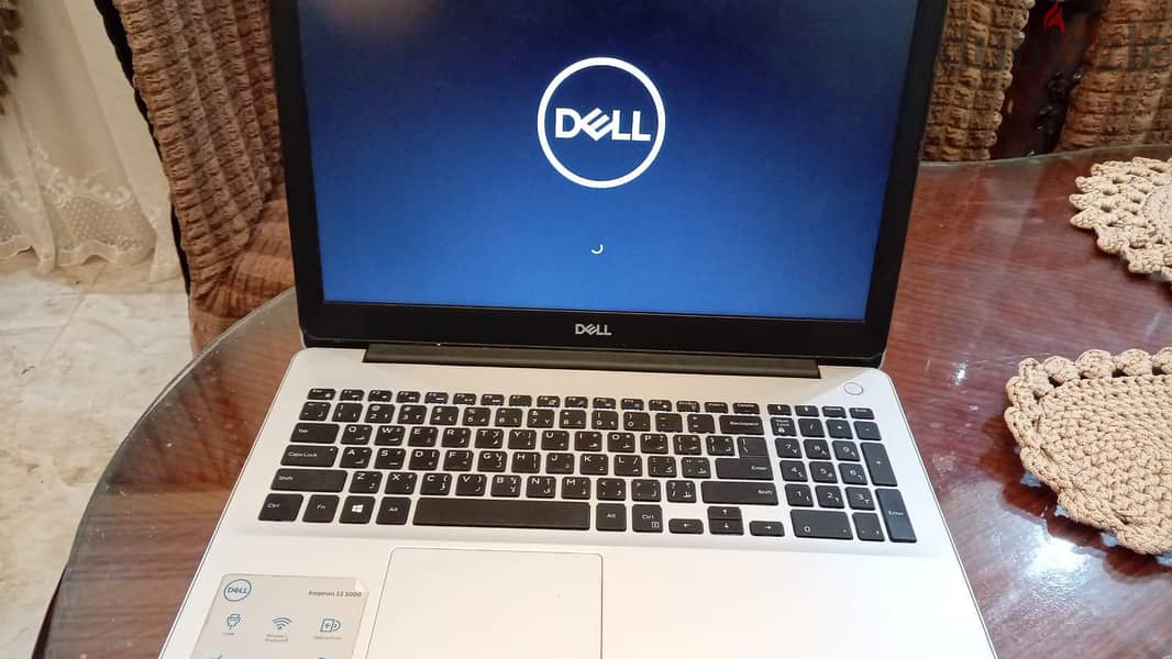 Dell. 3