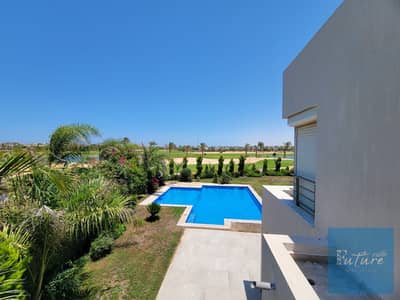 Villa for sale in Marassi, directly overlooking the golf course, area 1,000 sqm, 6 bedrooms, 6 bathrooms, direct north-facing, steps away from the sea, in Marassi Old Village, Sidi Abdel Rahman, North Coast, Marassi North Coast.