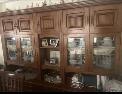 Full dining room