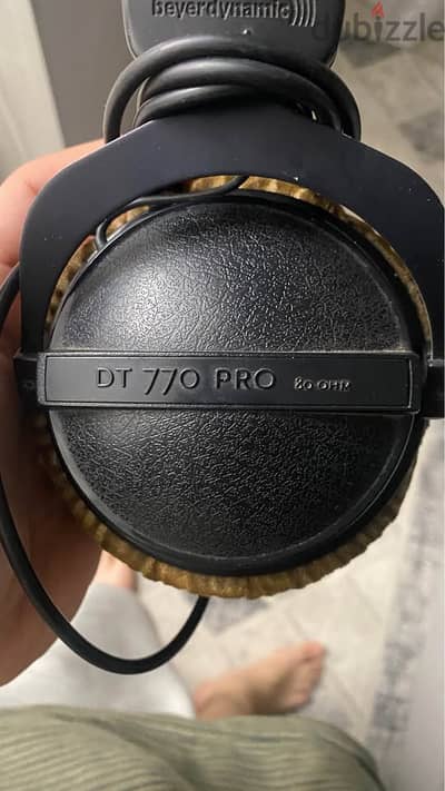 Beyerdynamic DT 990 Pro 80 ohm Studio Reference
