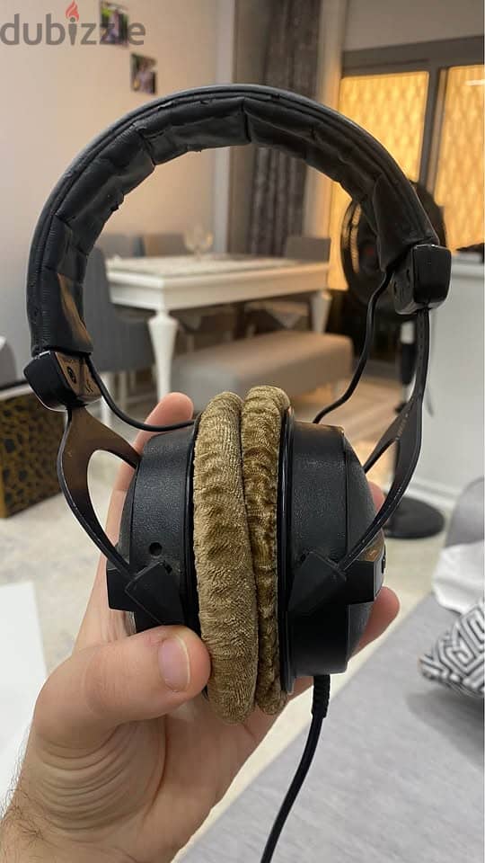 Beyerdynamic DT 990 Pro 80 ohm Studio Reference 1