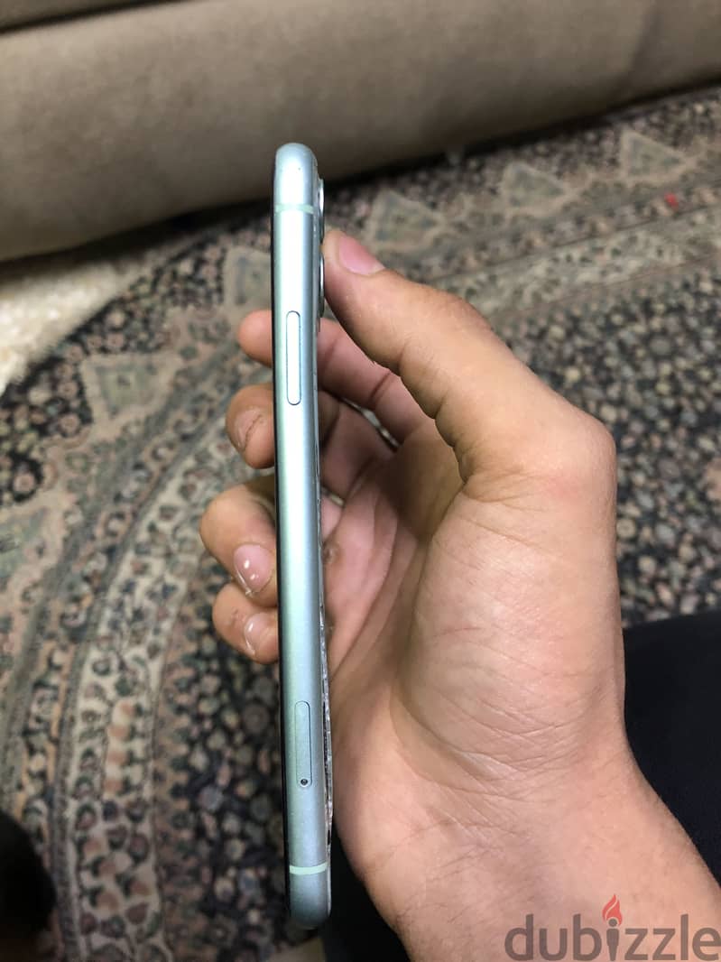 Apple - iPhone 11 3